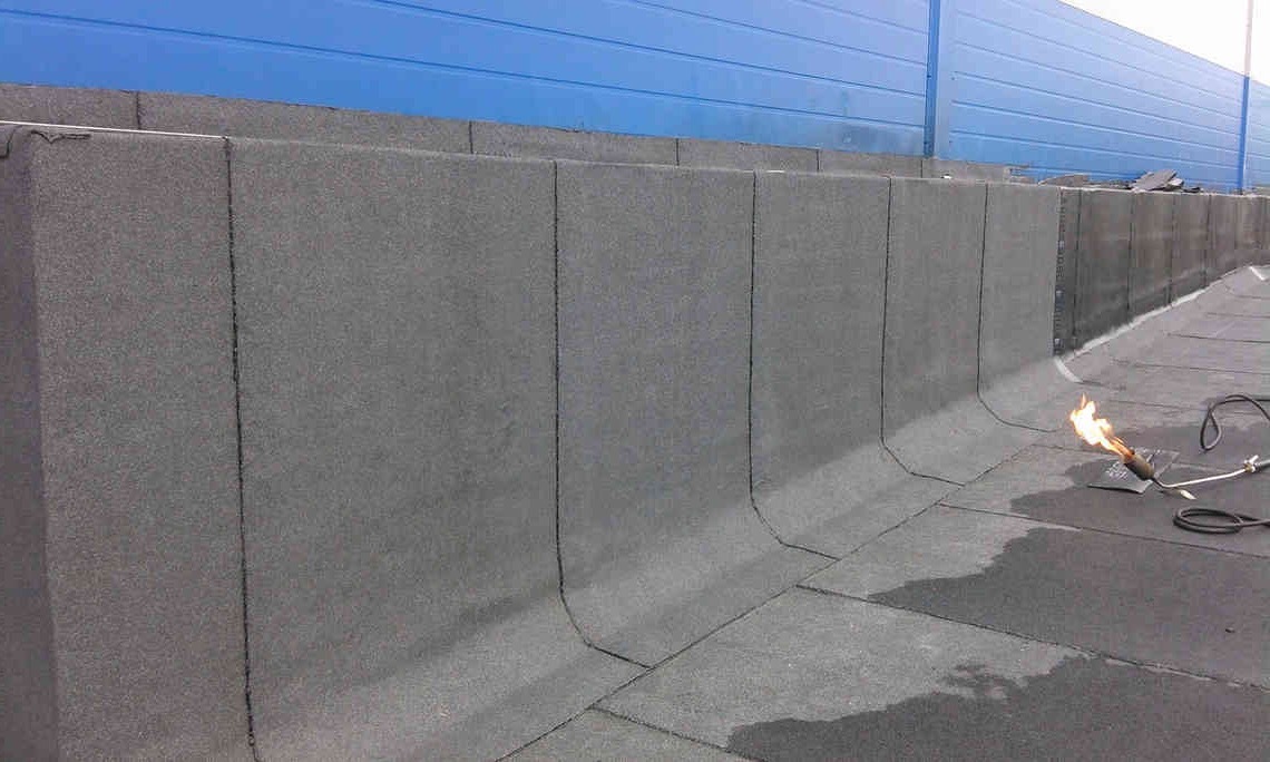 Наплавляемая гидроизоляция: недостатки в сравнении с мастикой Гипердесмо