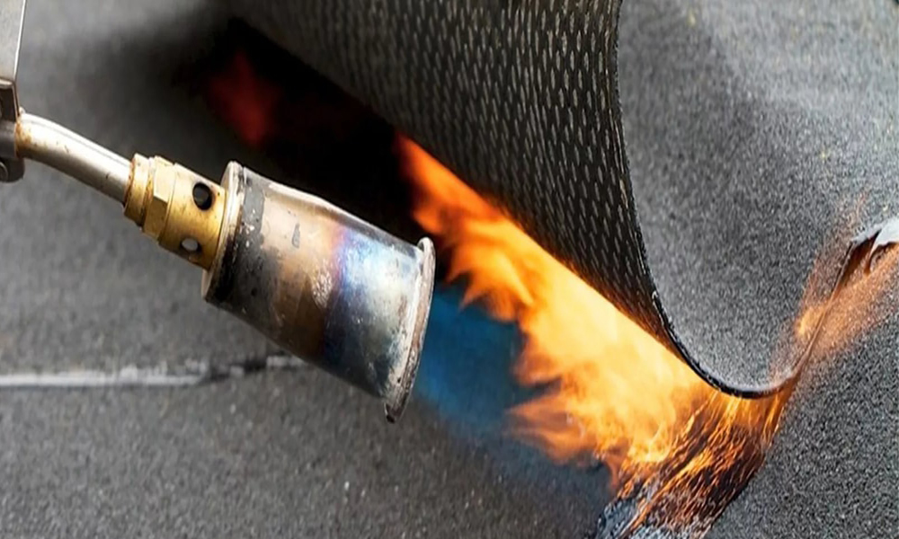 Наплавляемая гидроизоляция: недостатки в сравнении с мастикой Гипердесмо